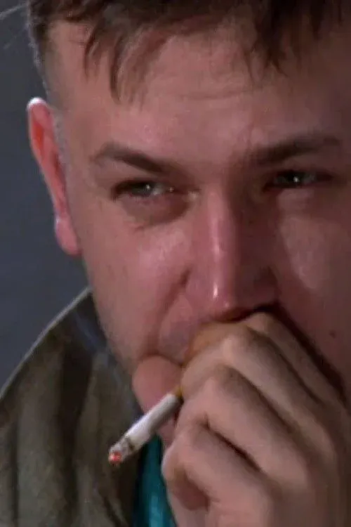 Постер фильма Далеко от Лондона