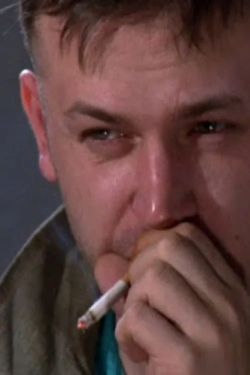 Постер фильма Далеко от Лондона